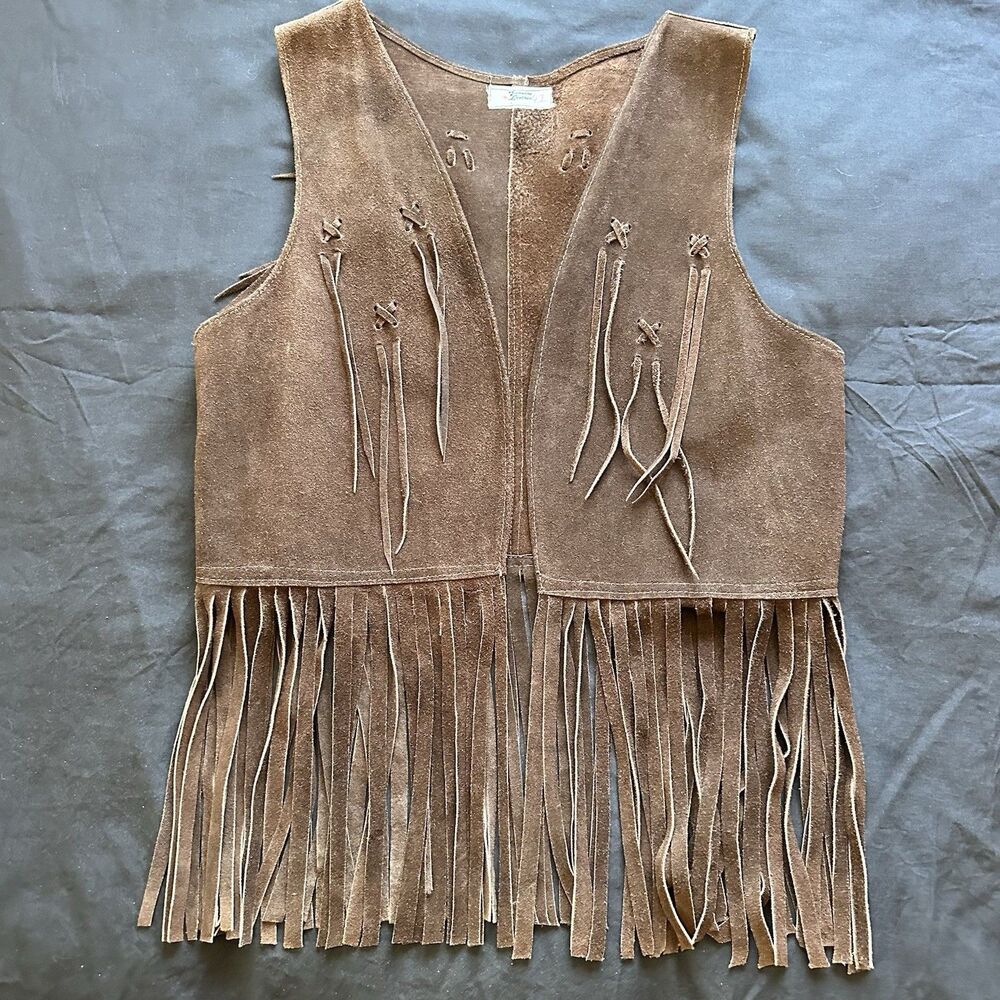 Vintage 90’s  Brown Suede Fringe Vest. Pristine. Handcrafted. S/M. Boho. Hippie.
